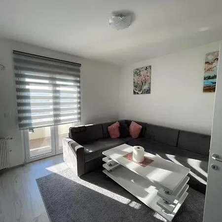 Apartment Oaza *